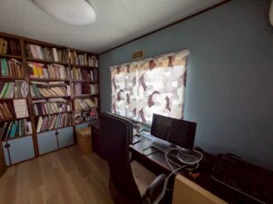 書斎、デスク