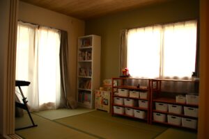 子供部屋、西陽
